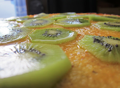 Tarta de Queso con Frutas Frescas Kiwi y Piña
